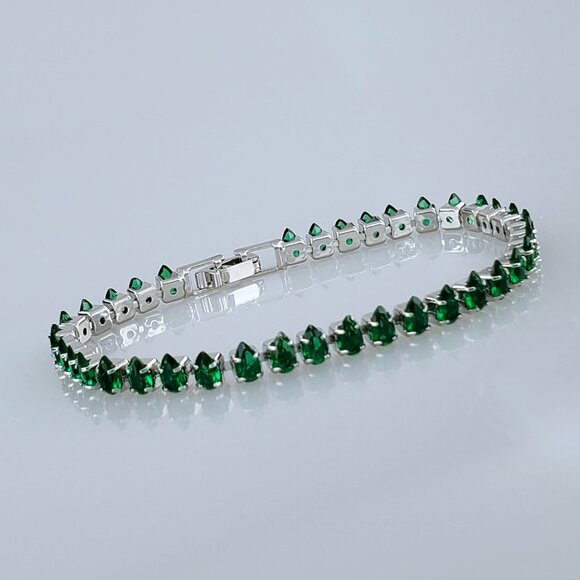 2ct Green Emerald Womens 14K White Gold Oval Gemstone Tennis Bracelet New Silver - Picture 5 of 10